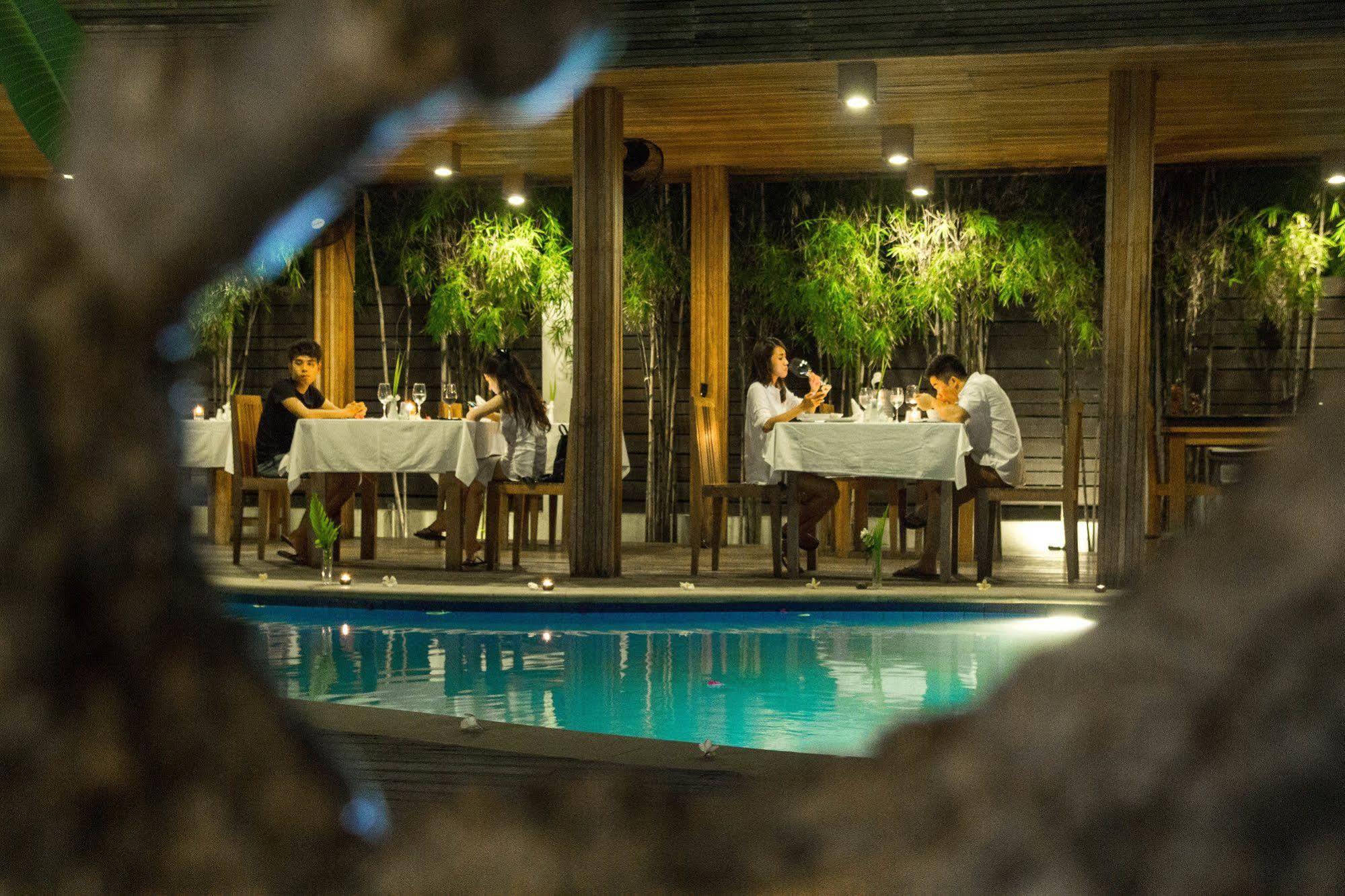 Villa Nero Джили Трауанган Екстериор снимка